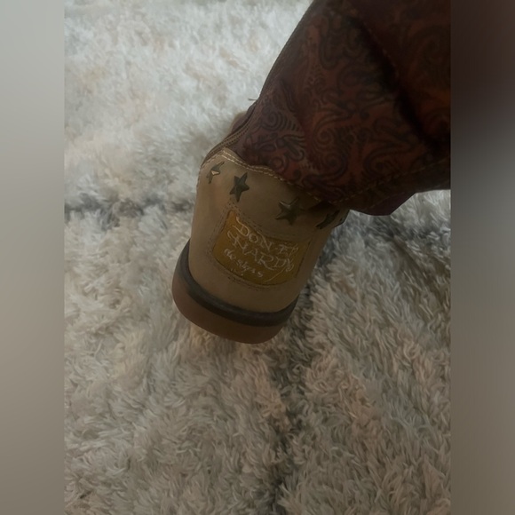 Ed Hardy faux fur line boots - Picture 3 of 8